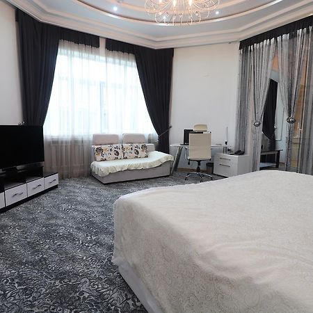 Lotte Palace Dushanbe Bagian luar foto