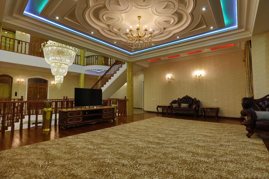 Lotte Palace Dushanbe Bagian luar foto