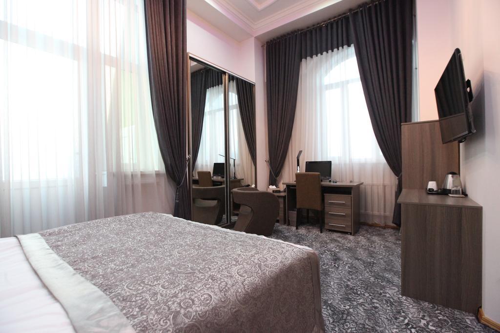 Lotte Palace Dushanbe Bagian luar foto