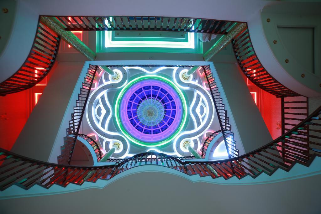 Lotte Palace Dushanbe Bagian luar foto