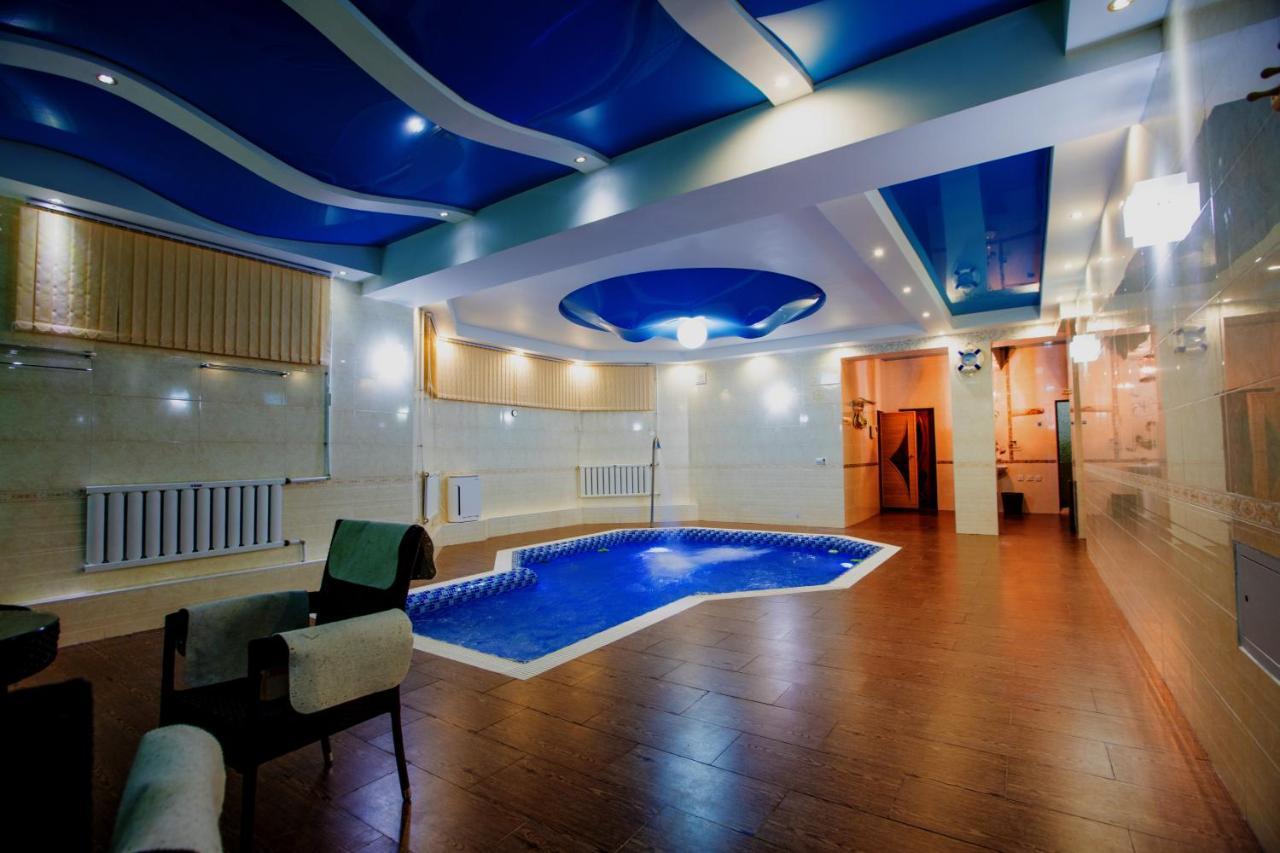 Lotte Palace Dushanbe Bagian luar foto